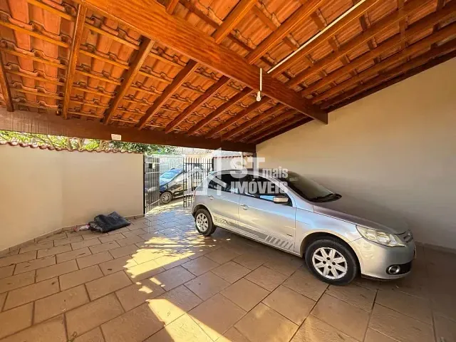 Casa com 150m² 2 quartos e 1 banheiro, à venda, no bairro Jardim Rio Branco em Andradas