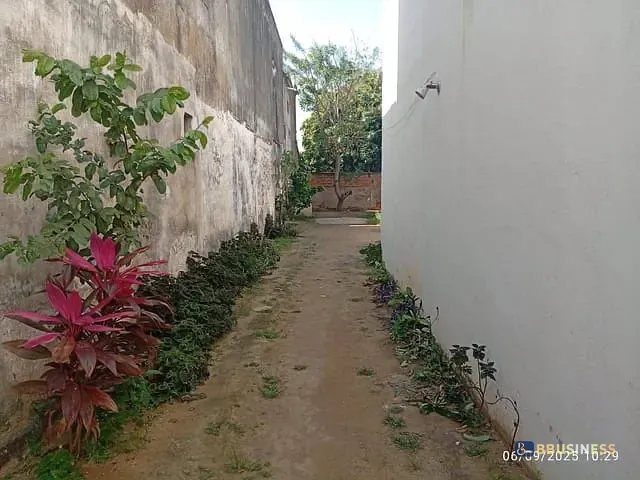 Casa com 290m² 2 quartos e 2 banheiros, à venda, no bairro Parque Turf Club em Campos dos Goytacazes
