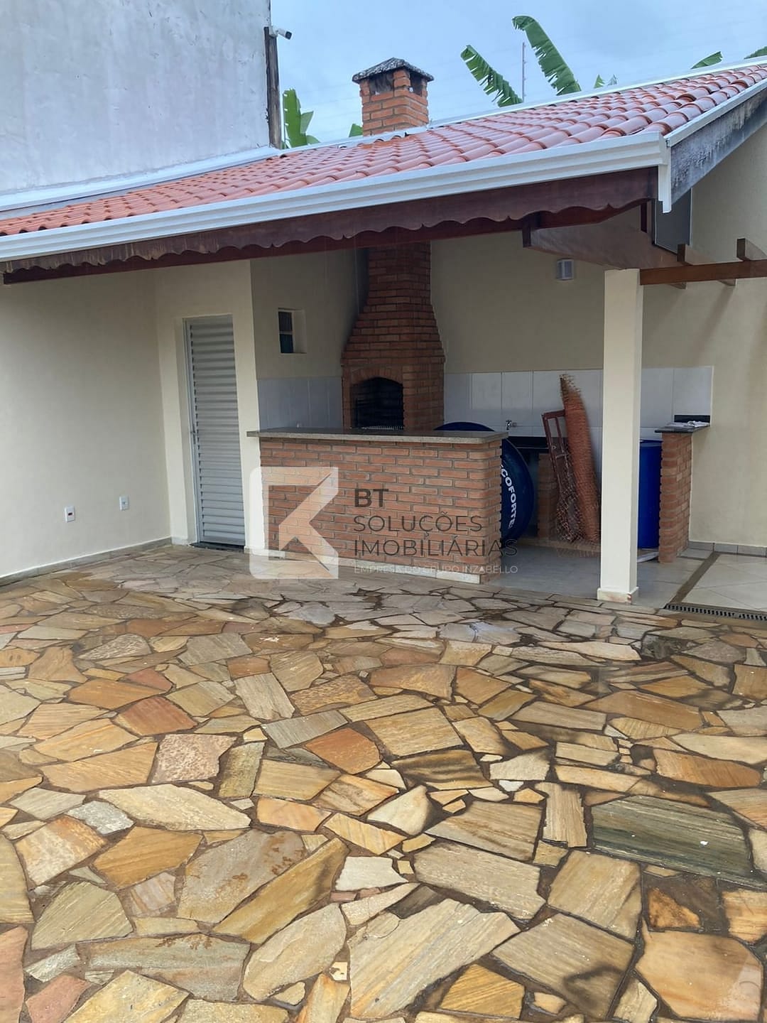 Casa para alugar com 3 quartos, 160m² - Foto 39