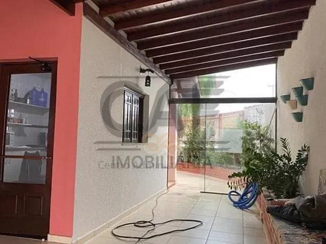 Casa com 300m² 3 quartos e 3 banheiros, à venda, no bairro Parque Residencial Groot em Holambra