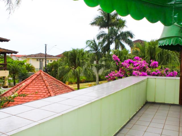 Casa com 1373m² 5 quartos e 7 banheiros, à venda, no bairro Maitinga em Bertioga