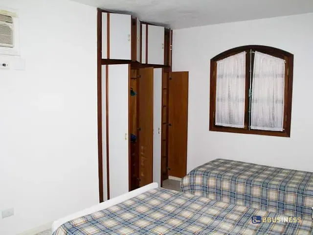Casa com 1373m² 5 quartos e 7 banheiros, à venda, no bairro Maitinga em Bertioga