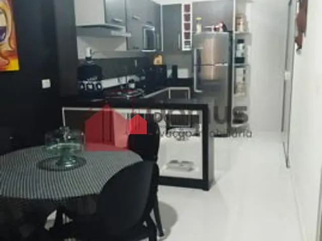 Casa à venda, no bairro Parque das Palmeiras em Pindamonhangaba