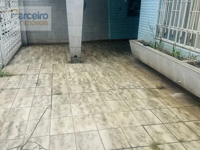 Casa 3 quartos e 1 banheiro, para alugar, no bairro Vila Gomes Cardim em São Paulo