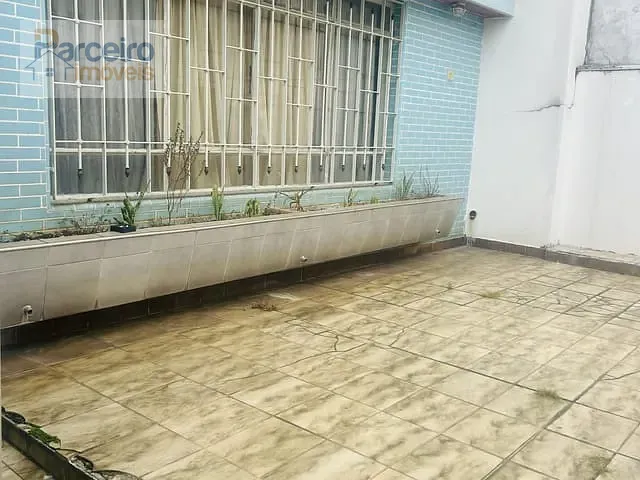 Casa 3 quartos e 1 banheiro, para alugar, no bairro Vila Gomes Cardim em São Paulo