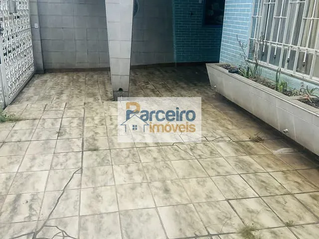 Casa 3 quartos e 1 banheiro, para alugar, no bairro Vila Gomes Cardim em São Paulo