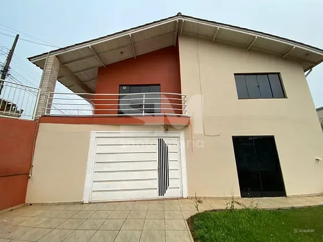 Casa com 459m² 4 quartos e 2 banheiros, à venda, no bairro Esplanada em Chapecó