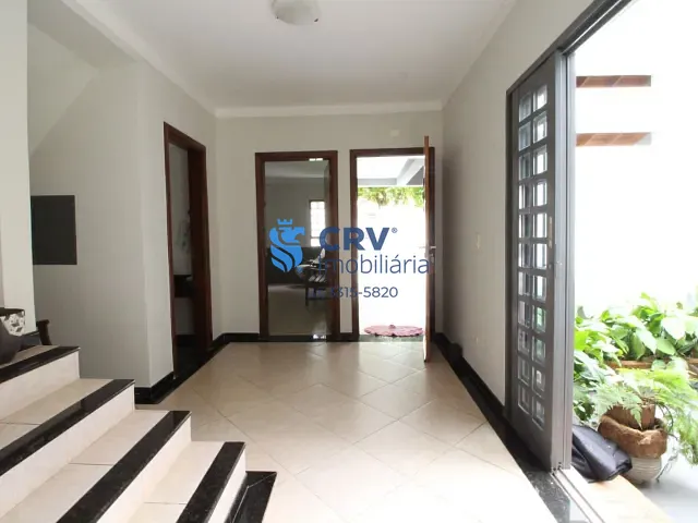 Casa com 427m², à venda, no bairro Andrade em Londrina