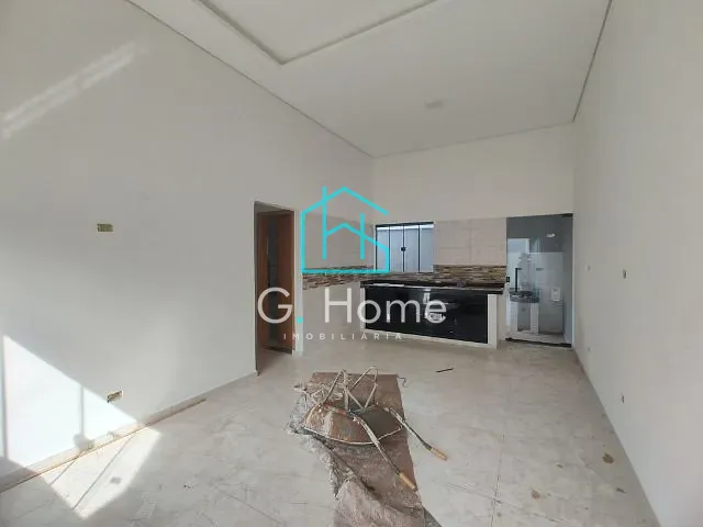 Casa com 130m² 2 quartos e 1 banheiro, à venda, no bairro Jardim Barcelona em Londrina