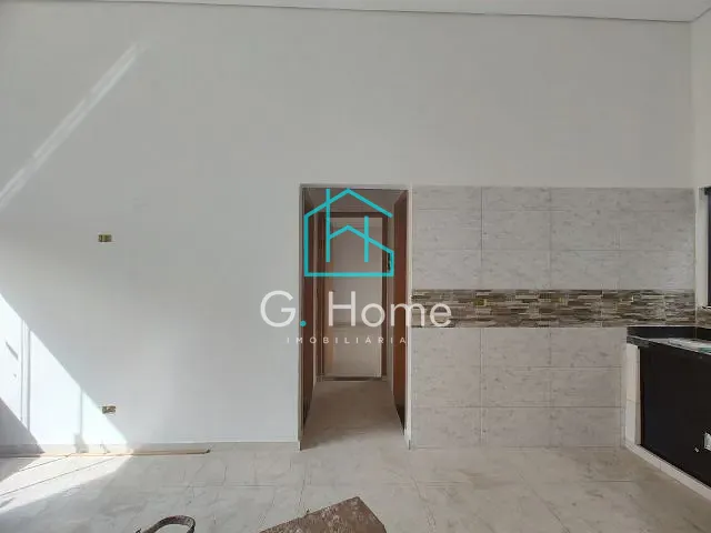 Casa com 130m² 2 quartos e 1 banheiro, à venda, no bairro Jardim Barcelona em Londrina
