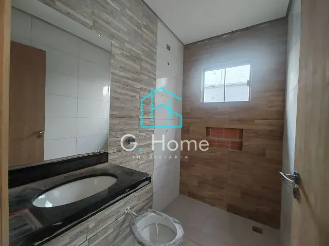 Casa com 130m² 2 quartos e 1 banheiro, à venda, no bairro Jardim Barcelona em Londrina