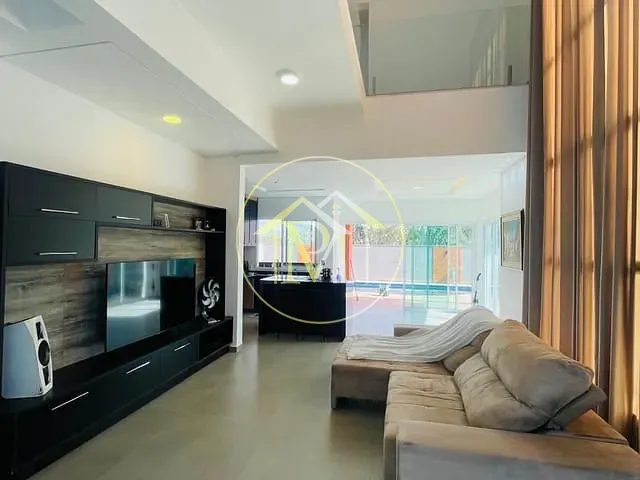 Casa com 200m² 5 quartos e 5 banheiros, à venda, no bairro Jardim Novo Horizonte em Sorocaba