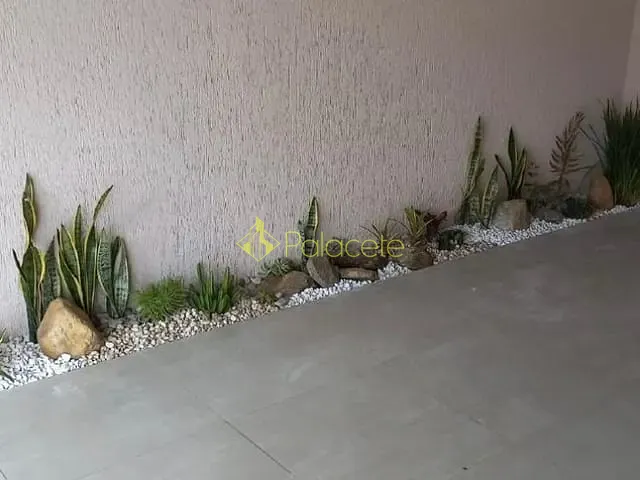 Casa à venda, no bairro Parque Senhor do Bonfim em Taubaté