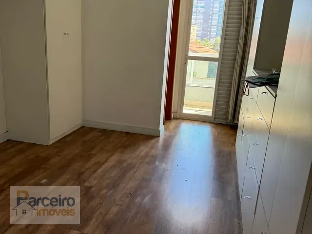 Casa 3 quartos e 3 banheiros, à venda, no bairro Vila Granada em São Paulo