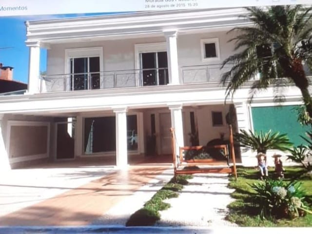 Casa com 450m² 4 quartos e 5 banheiros, para alugar, no bairro Residencial das Estrelas em Barueri