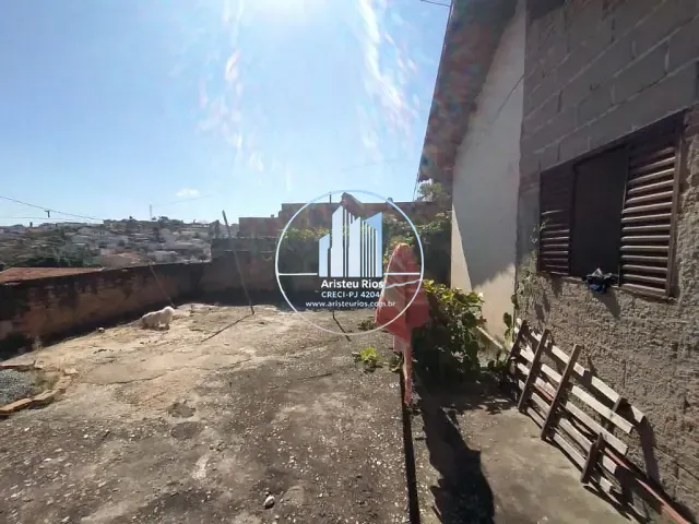 Casa com 275m² 7 quartos e 3 banheiros, à venda, no bairro Jardim Esplanada em Pouso Alegre