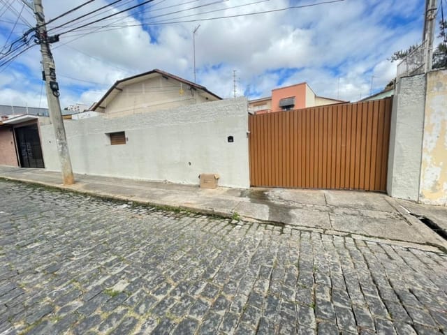 Foto do Casa - Casa com 4 dormitórios à venda, 200 m² por R$ 630.000,00 - Jardim Bela Vista - Jacareí/SP | RUSSI IMÓVEIS