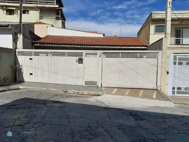 Casa com 300m² 6 quartos e 3 banheiros, à venda, no bairro Vila Pereira Cerca em São Paulo