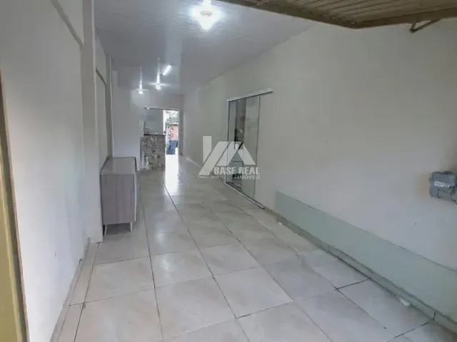 Casa com 327m² 2 quartos e 3 banheiros, à venda, no bairro Boa Vista em Ponta Grossa
