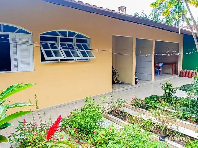 Casa com 363m² 2 quartos e 3 banheiros, à venda, no bairro Indaiá em Bertioga