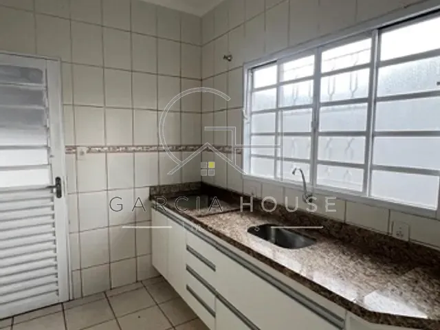 Casa com 222m² 3 quartos e 1 banheiro, à venda, no bairro Parque São Sebastião em Ribeirão Preto