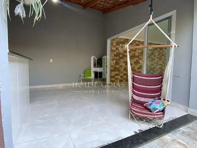 Casa com 426m² 3 quartos e 1 banheiro, à venda, no bairro Parque Real de Goiânia em Aparecida de Goiânia