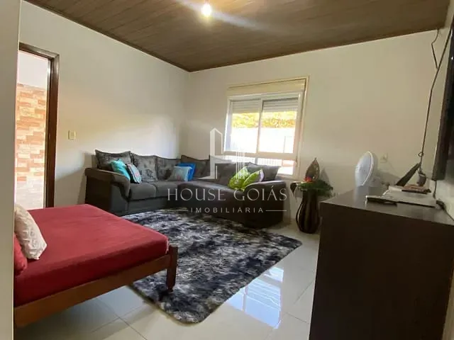 Casa com 426m² 3 quartos e 1 banheiro, à venda, no bairro Parque Real de Goiânia em Aparecida de Goiânia