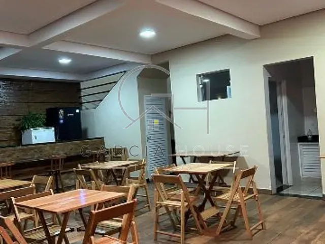 Casa com 188m² 2 quartos e 2 banheiros, à venda, no bairro Parque das Oliveiras em Ribeirão Preto