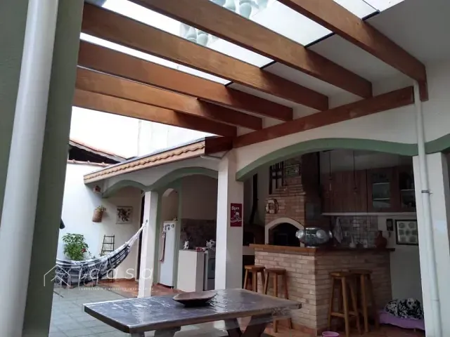 Casa com 250m² 3 quartos e 3 banheiros, à venda, no bairro Jardim Primavera em Caçapava