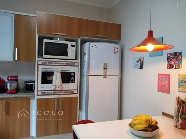 Casa com 250m² 3 quartos e 3 banheiros, à venda, no bairro Jardim Primavera em Caçapava