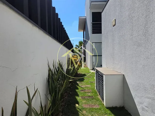 Casa com 720m² 4 quartos e 5 banheiros, à venda, no bairro Chacara Santa Terezinha em Araçoiaba da Serra
