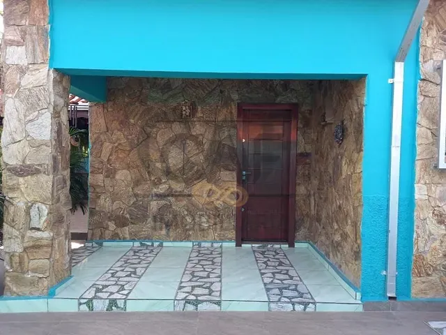 Casa com 307m² 5 quartos e 2 banheiros, à venda, no bairro Jardim Mauá II em Jaguariúna