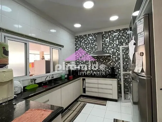 Casa com 430m² 3 quartos e 5 banheiros, à venda ou para alugar, no bairro Loteamento Villa Branca em Jacareí