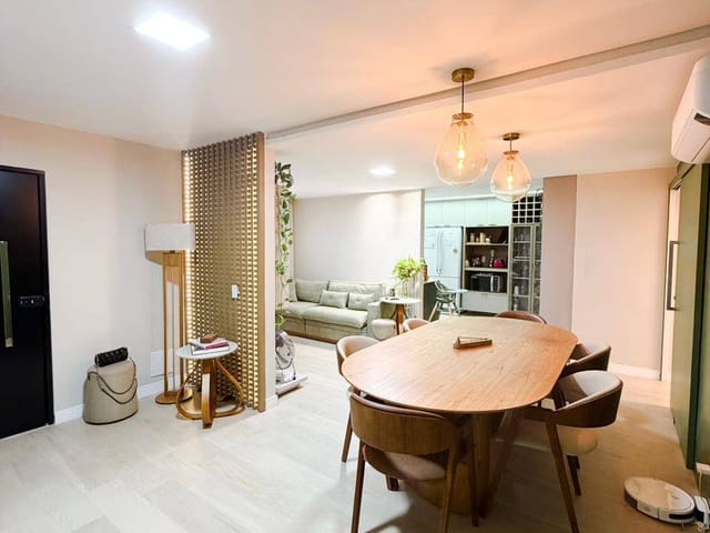 Casa com 240m² 3 quartos e 2 banheiros, à venda, no bairro Riviera Fluminense em Macaé