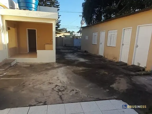 Casa 4 quartos e 4 banheiros, à venda, no bairro Parque Guarus em Campos dos Goytacazes
