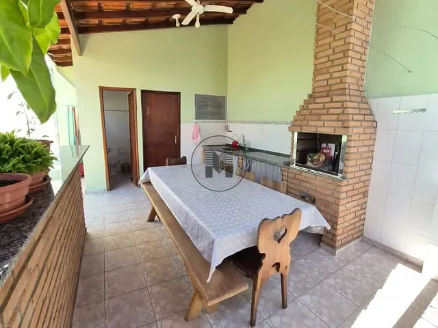 Casa com 250m² 3 quartos e 3 banheiros, à venda, no bairro Parque Residencial Beira Rio em Guaratinguetá