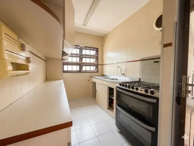 Casa com 480m² 4 quartos e 3 banheiros, à venda, no bairro Monções em Pontal Do Paraná