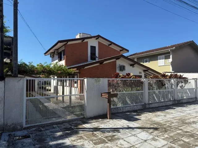 Casa com 480m² 4 quartos e 3 banheiros, à venda, no bairro Monções em Pontal Do Paraná