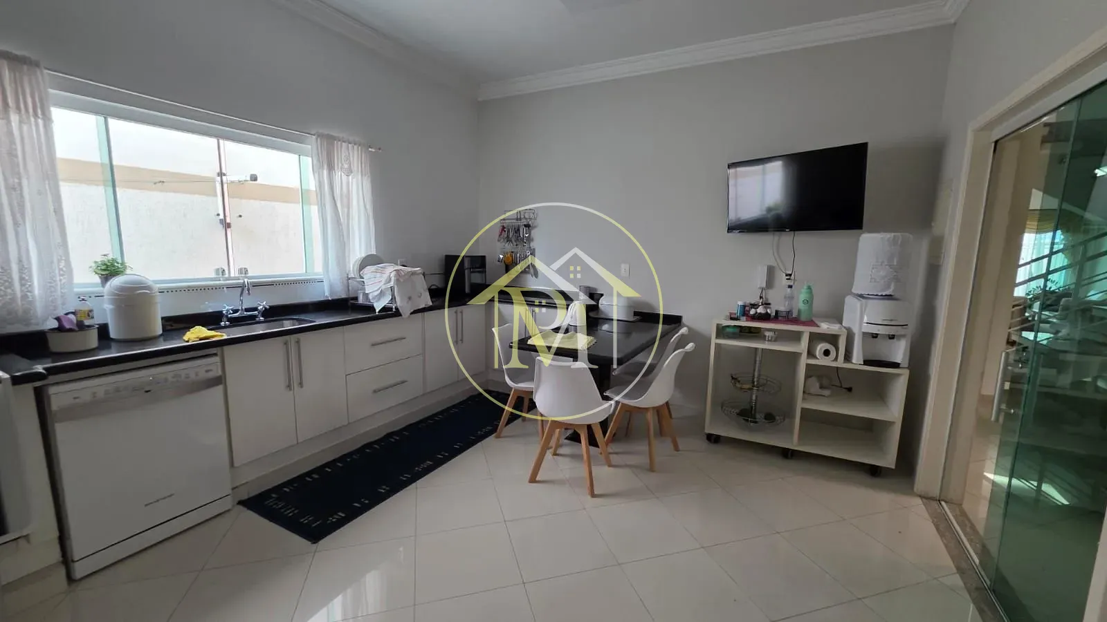 Casa, 4 quartos, 330 m² - Foto 25