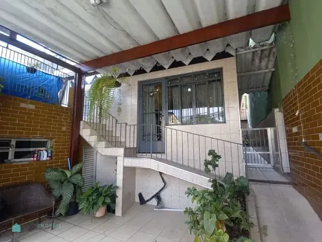 Casa com 200m² 2 quartos e 1 banheiro, à venda, no bairro Parque São Luís em São Paulo