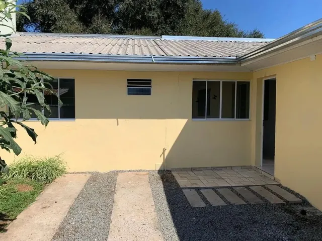 Casa com 100m² 2 quartos e 1 banheiro, para alugar, no bairro Santa Felicidade em Curitiba