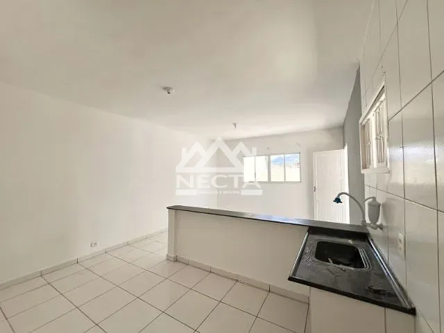 Casa com 228m² 2 quartos e 2 banheiros, à venda, no bairro Jardim das Gaivotas em Caraguatatuba