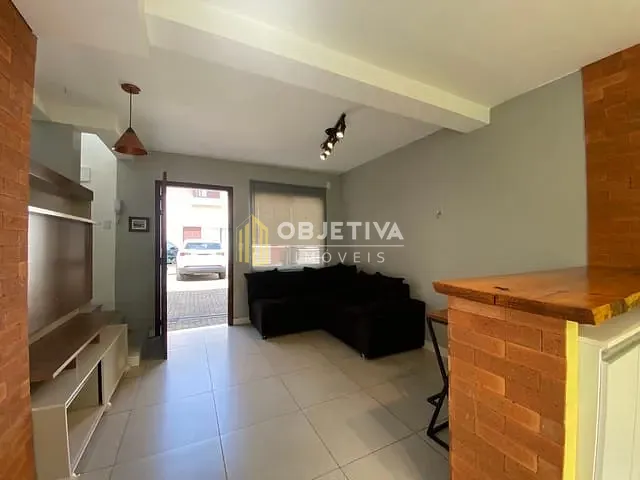 Casa 2 quartos e 2 banheiros, para alugar, no bairro Operário em Novo Hamburgo