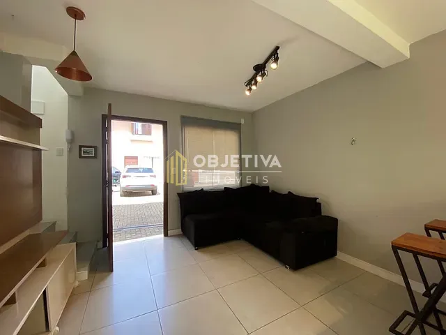 Casa 2 quartos e 2 banheiros, para alugar, no bairro Operário em Novo Hamburgo