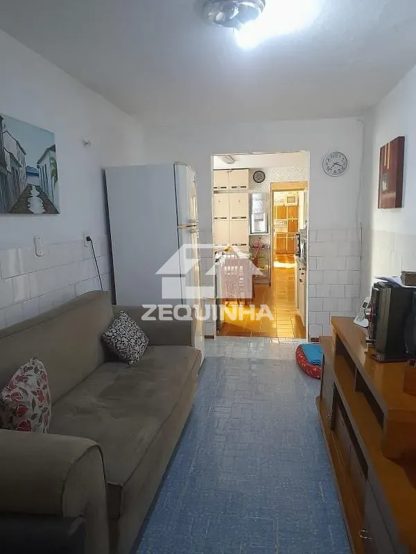 Casa, 6 quartos, 253 m² - Foto 3