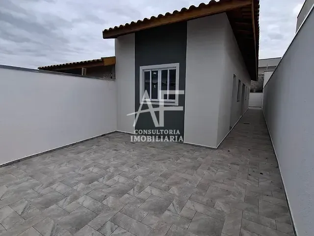 Casa com 125m² 2 quartos e 2 banheiros, à venda, no bairro São Gonçalo em Taubaté