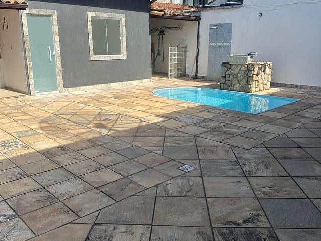 Casa 2 quartos e 2 banheiros, à venda, no bairro São Marcos em Macaé