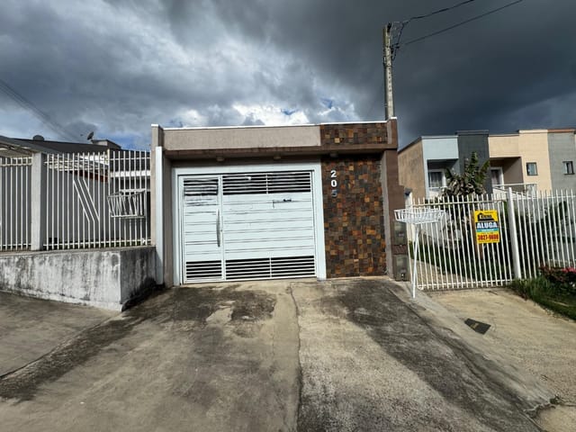 Casa 3 quartos e 1 banheiro, à venda, no bairro Contorno em Ponta Grossa