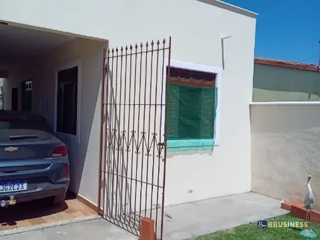 Casa 2 quartos e 1 banheiro, à venda, no bairro Nova grussai  em São João da Barra