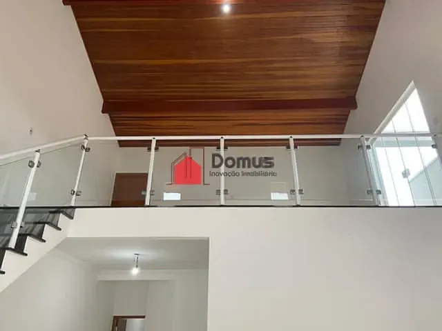 Casa com 225m², à venda, no bairro Parque Esperança em Taubaté
